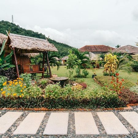 Appartement Bambu Getaway à Kuah Extérieur photo